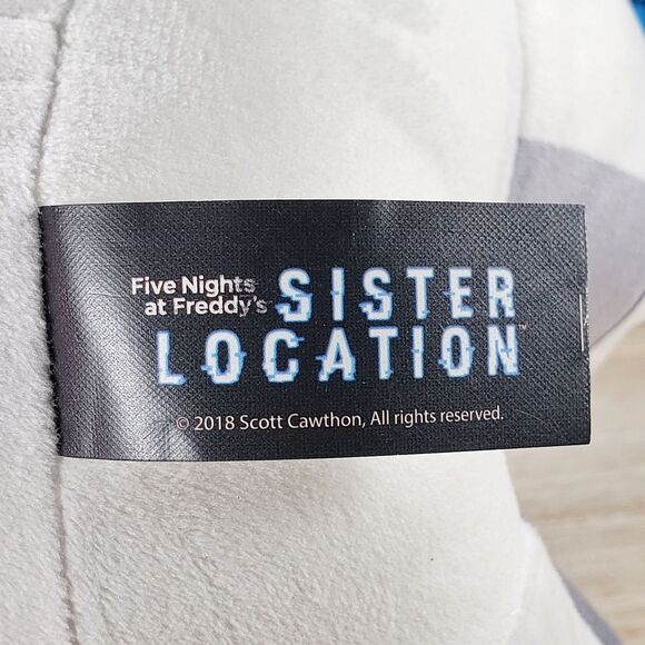 Five Nights at Freddy's Sister Location Funtime Foxy 14” Good Stuff FNAF Plush - Picture 8 of 11